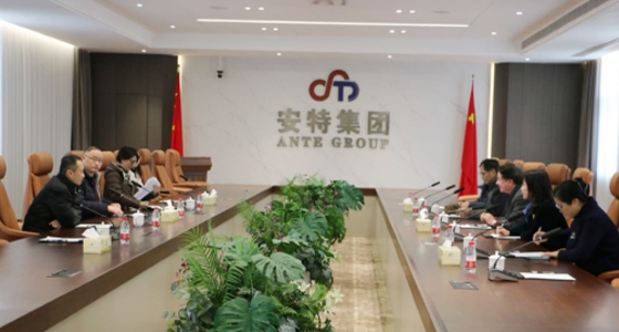 浙商研究院院长陈寿灿一行调研新利体育集团